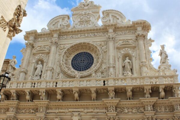 lecce-cosa-vedere-scaled-2-750x500